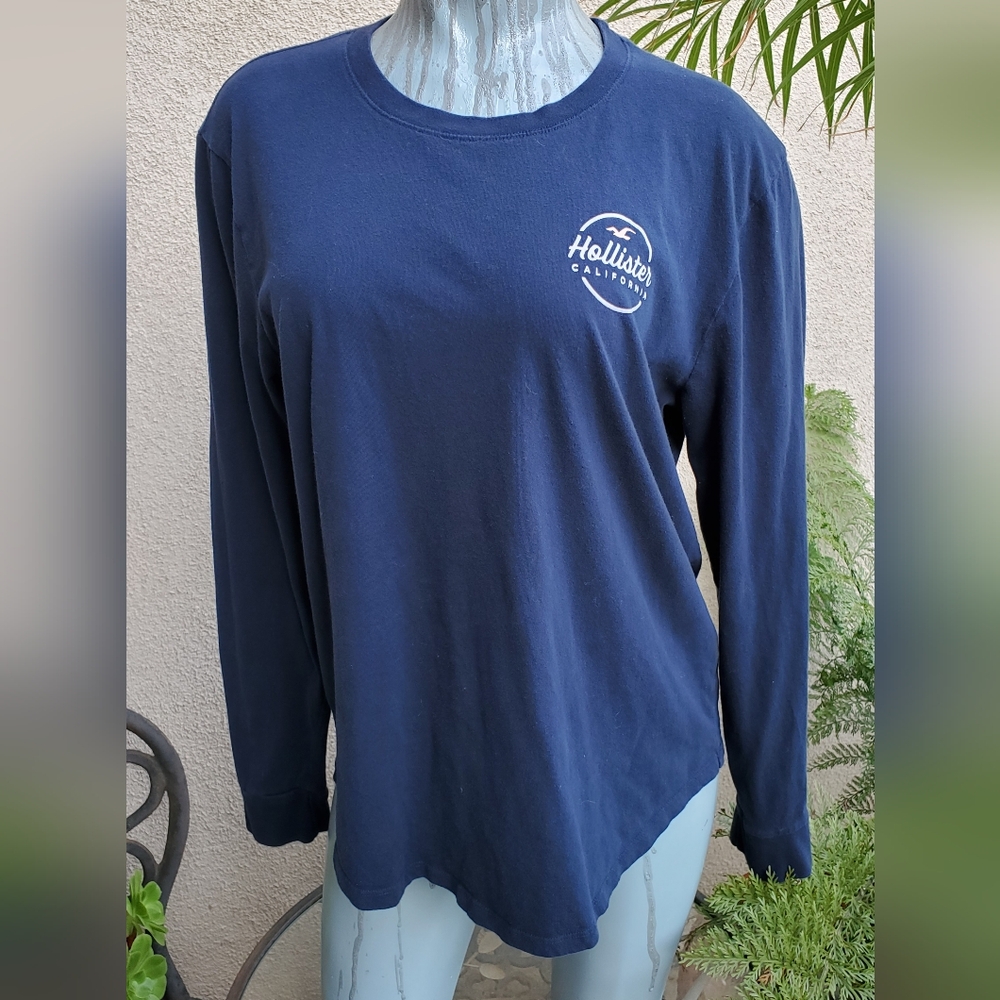 3/$15 HOLLISTER WOMEN'S LONG SLEEVED TEE
